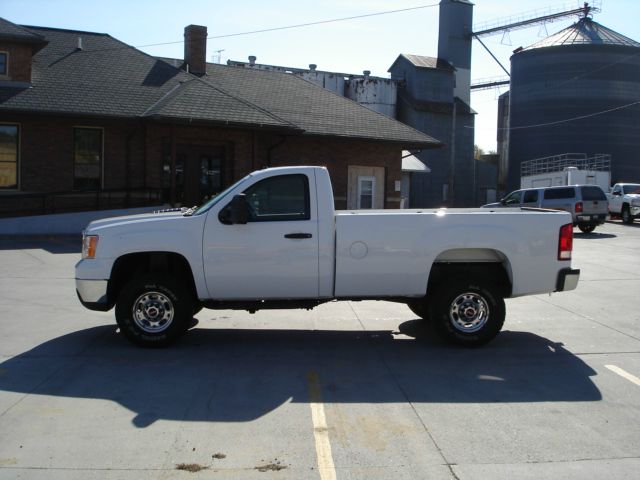 GMC Sierra 3500 2010 photo 3
