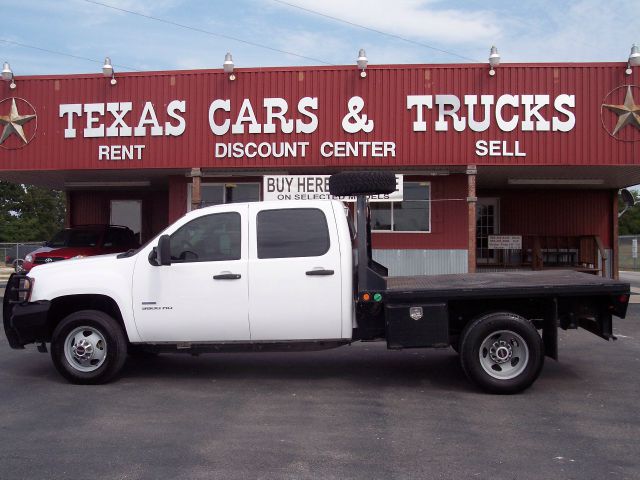 GMC Sierra 3500 V-6 AWD Pickup Truck