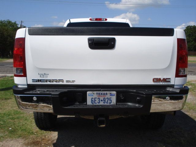 GMC Sierra 3500 SLE Sierra 2WD Pickup Truck