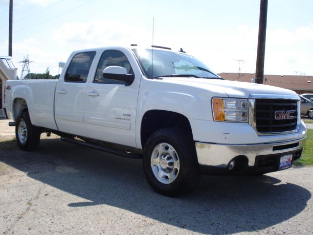 GMC Sierra 3500 2010 photo 13