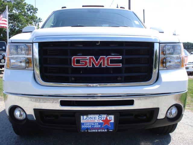GMC Sierra 3500 2010 photo 2
