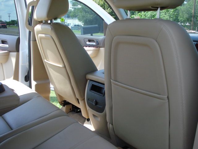 GMC Sierra 3500 2010 photo 25