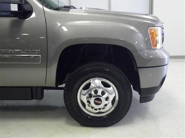 GMC Sierra 3500 2012 photo 10