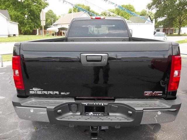 GMC Sierra 3500 2013 photo 2
