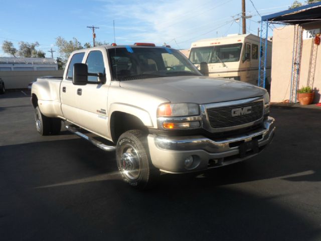 GMC Sierra 3500 Classic 2007 photo 2