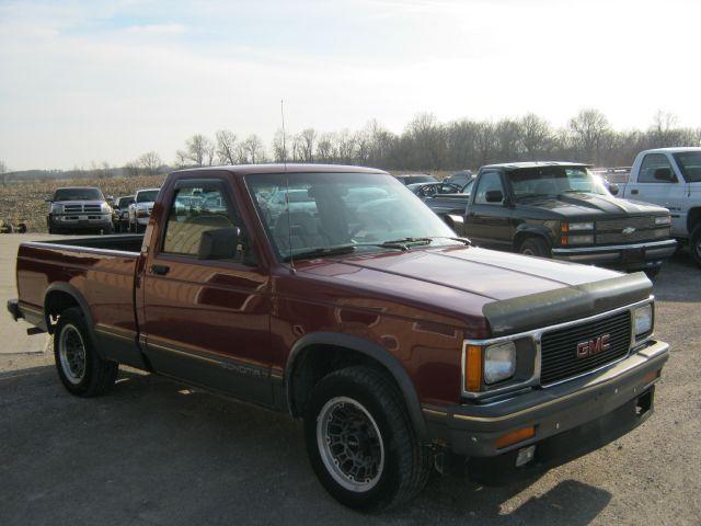 GMC Sonoma T Chairs Pickup