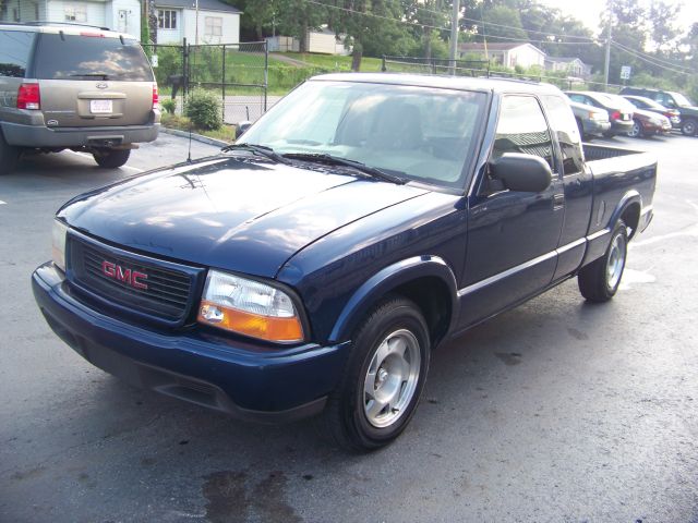 GMC Sonoma 2000 photo 1