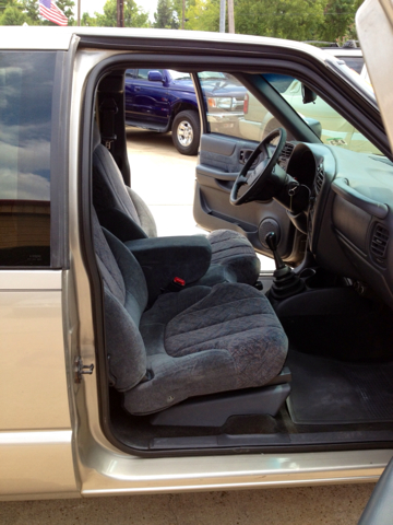 GMC Sonoma 2000 photo 1