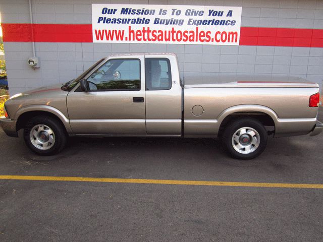 GMC Sonoma Supercab XLT 4x4 Extended Cab Pickup