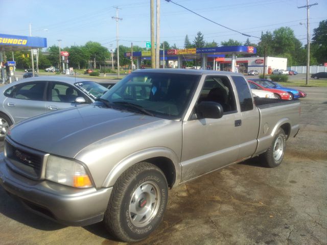 GMC Sonoma 2000 photo 1