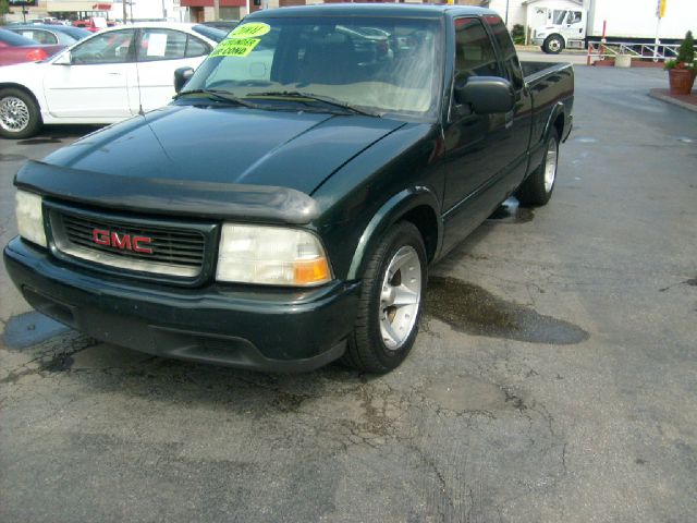 GMC Sonoma 2001 photo 1