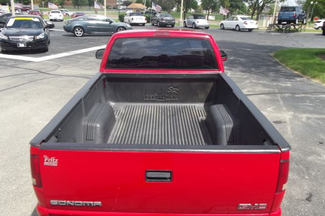 GMC Sonoma 2001 photo 9