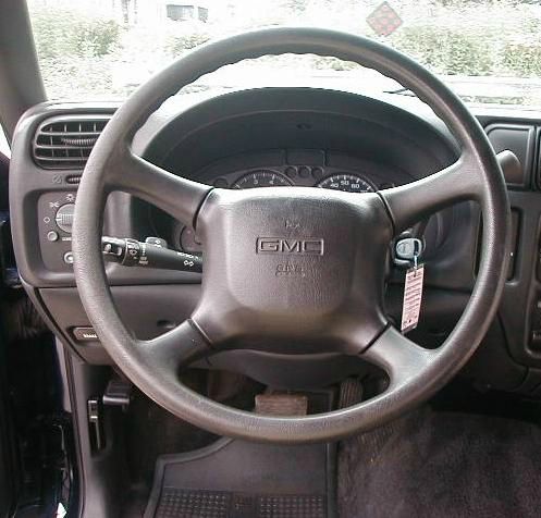 GMC Sonoma 2001 photo 2