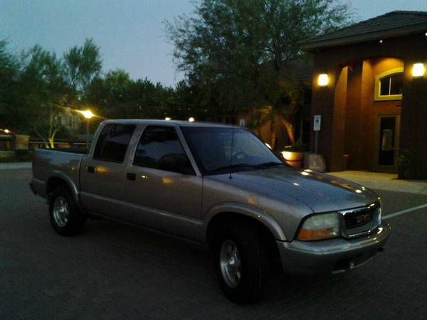 GMC Sonoma 2002 photo 1