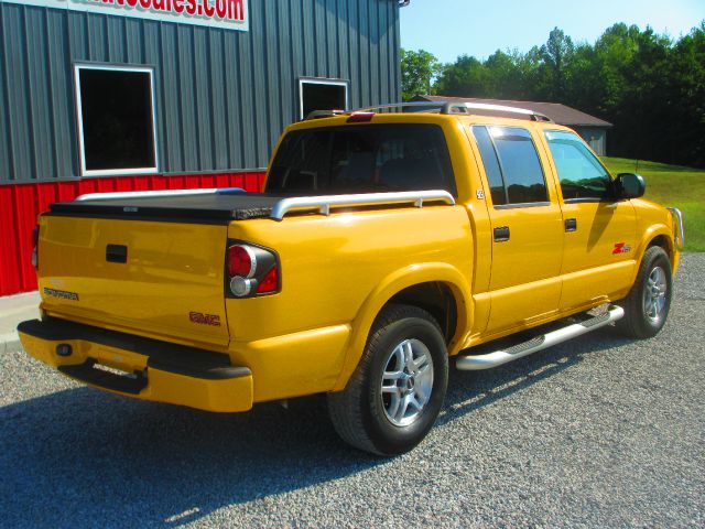 GMC Sonoma 2002 photo 1