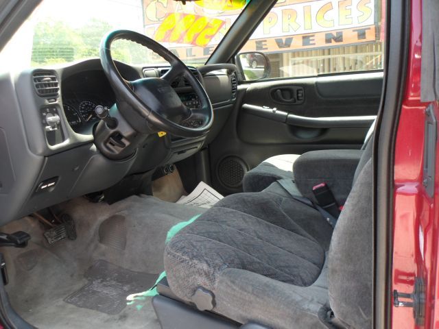 GMC Sonoma 2002 photo 10