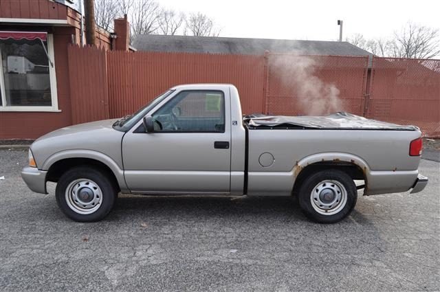 GMC Sonoma 2002 photo 3