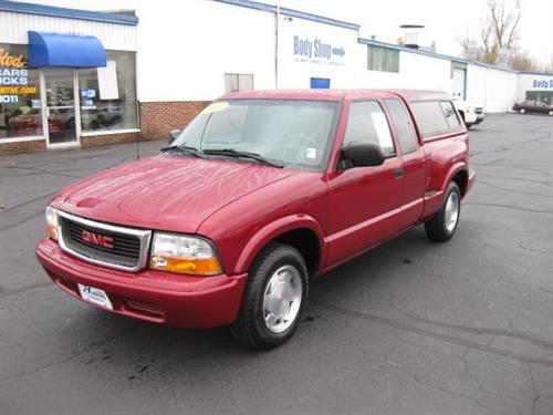 GMC Sonoma 2003 photo 2