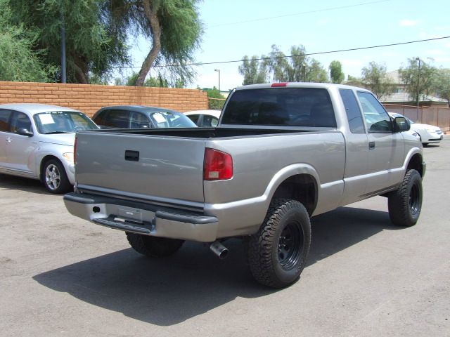 GMC Sonoma 2003 photo 3