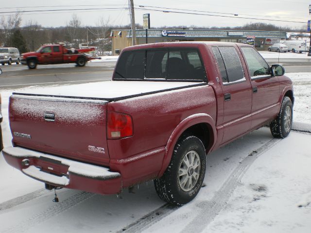 GMC Sonoma 2003 photo 1