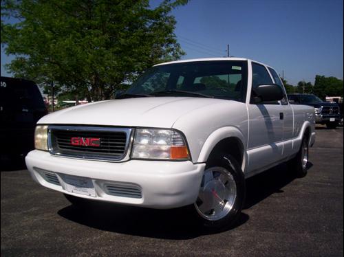 GMC Sonoma 2003 photo 2