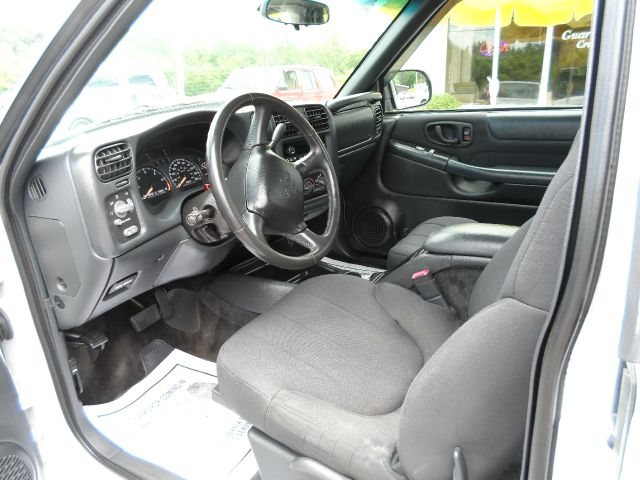 GMC Sonoma 6 Speed Quattro Pickup Truck