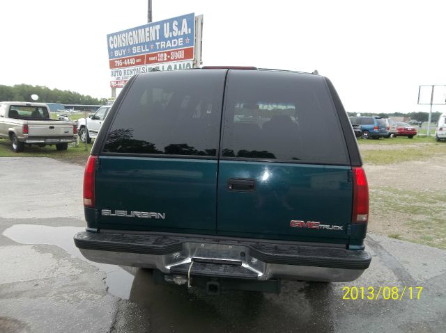 GMC Suburban 1995 photo 3