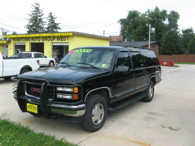 GMC Suburban Unknown SUV