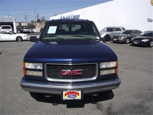 GMC Suburban LS 4X4 Other