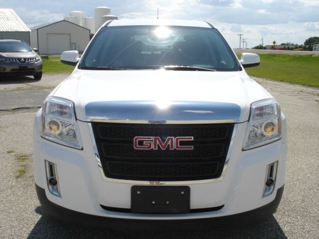 GMC Terrain 2010 photo 3