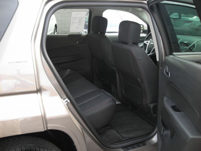 GMC Terrain 2010 photo 2