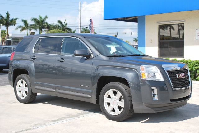 GMC Terrain 2010 photo 12