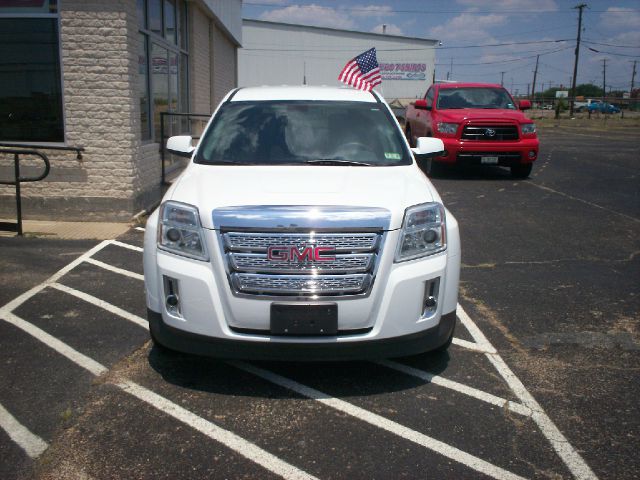 GMC Terrain 2010 photo 4