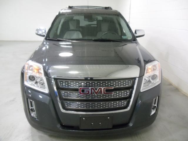 GMC Terrain 2010 photo 1