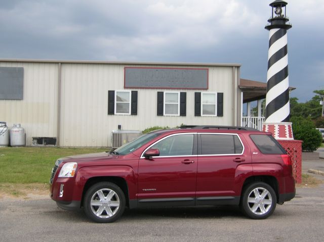 GMC Terrain 2010 photo 2