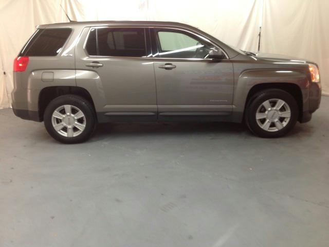 GMC Terrain 2010 photo 3