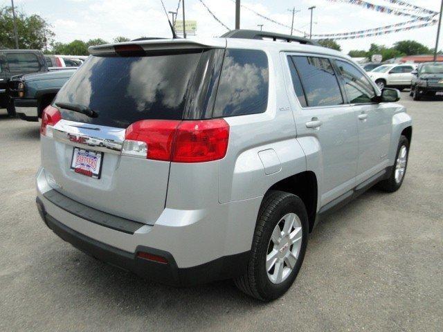 GMC Terrain 2010 photo 2