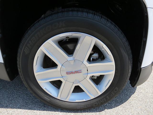 GMC Terrain 2010 photo 8