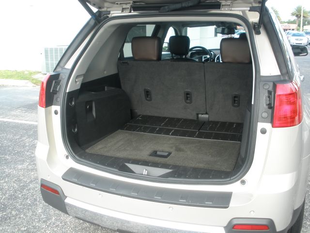 GMC Terrain 2011 photo 2