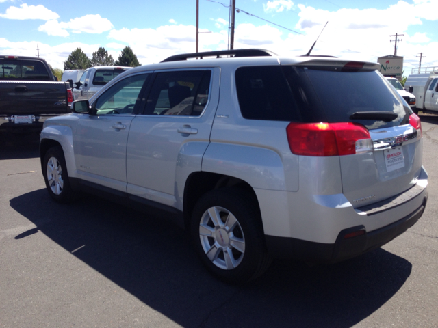 GMC Terrain 2011 photo 6