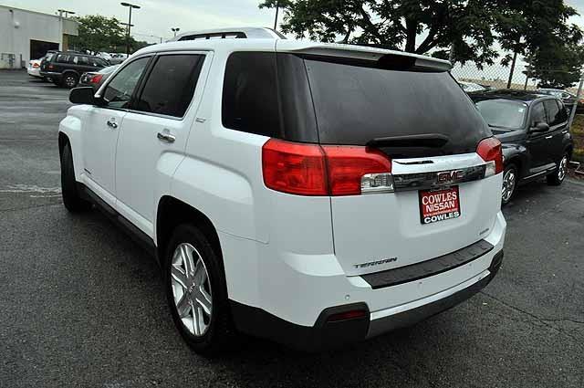 GMC Terrain 2011 photo 1
