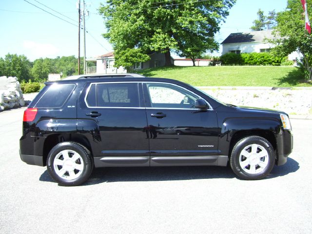 GMC Terrain 2011 photo 13