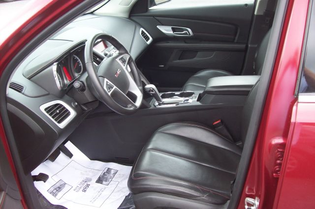 GMC Terrain 2011 photo 6