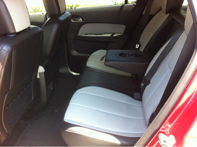 GMC Terrain 2011 photo 3