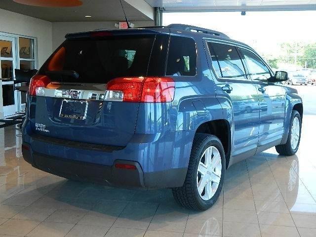 GMC Terrain 2011 photo 1