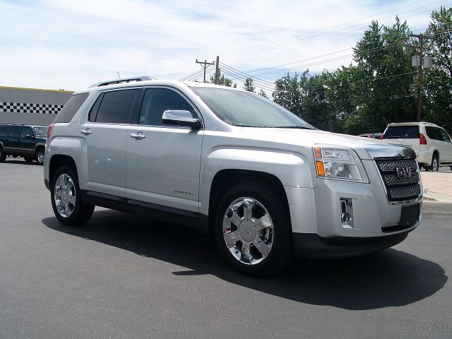 GMC Terrain 2011 photo 10