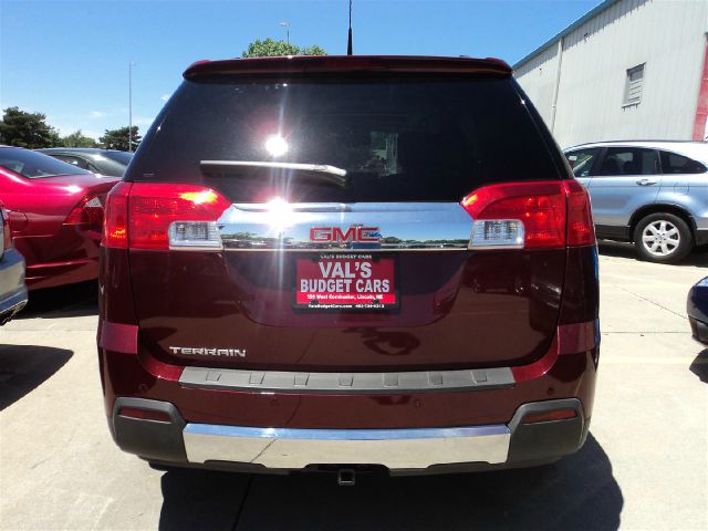 GMC Terrain 2011 photo 13