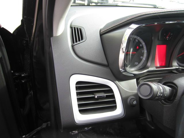 GMC Terrain 2011 photo 17