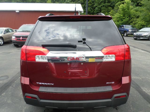 GMC Terrain 2011 photo 3
