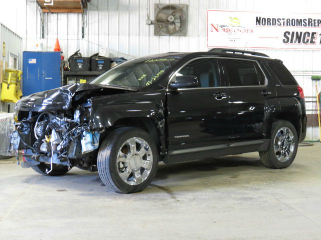 GMC Terrain 2011 photo 2